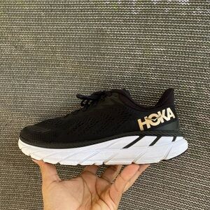 Hoka One One Clifton 7 black bronze